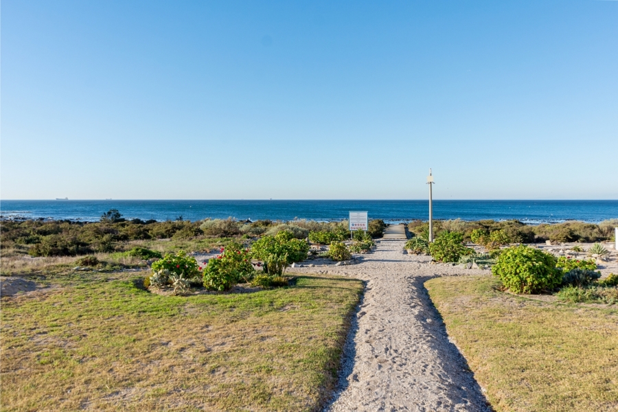 3 Bedroom Property for Sale in Sandy Point Western Cape